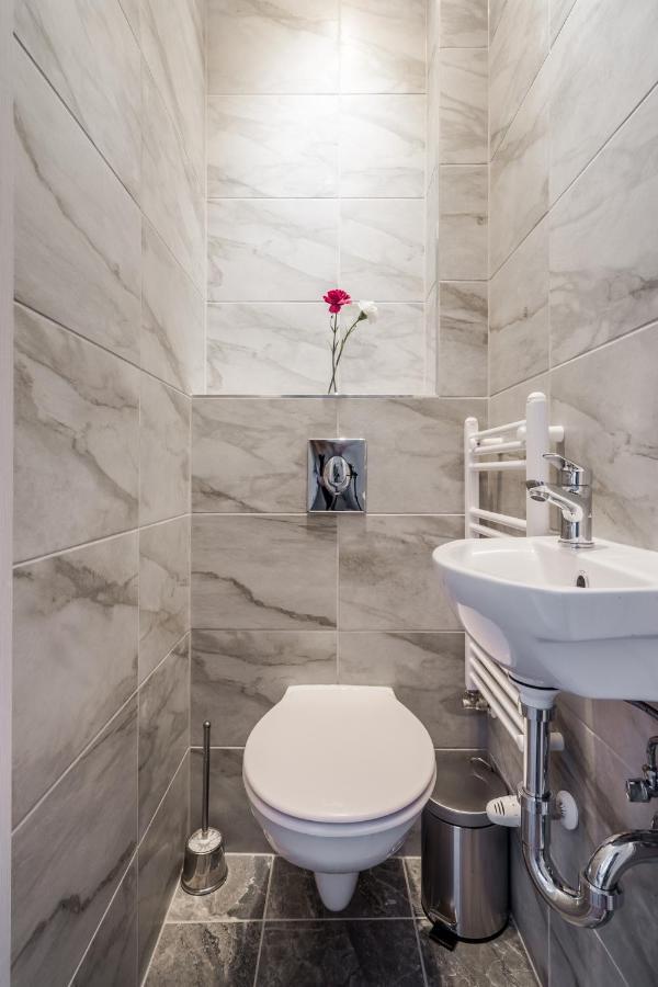 בודפשט Bpr Sirius Suite With A/C מראה חיצוני תמונה
