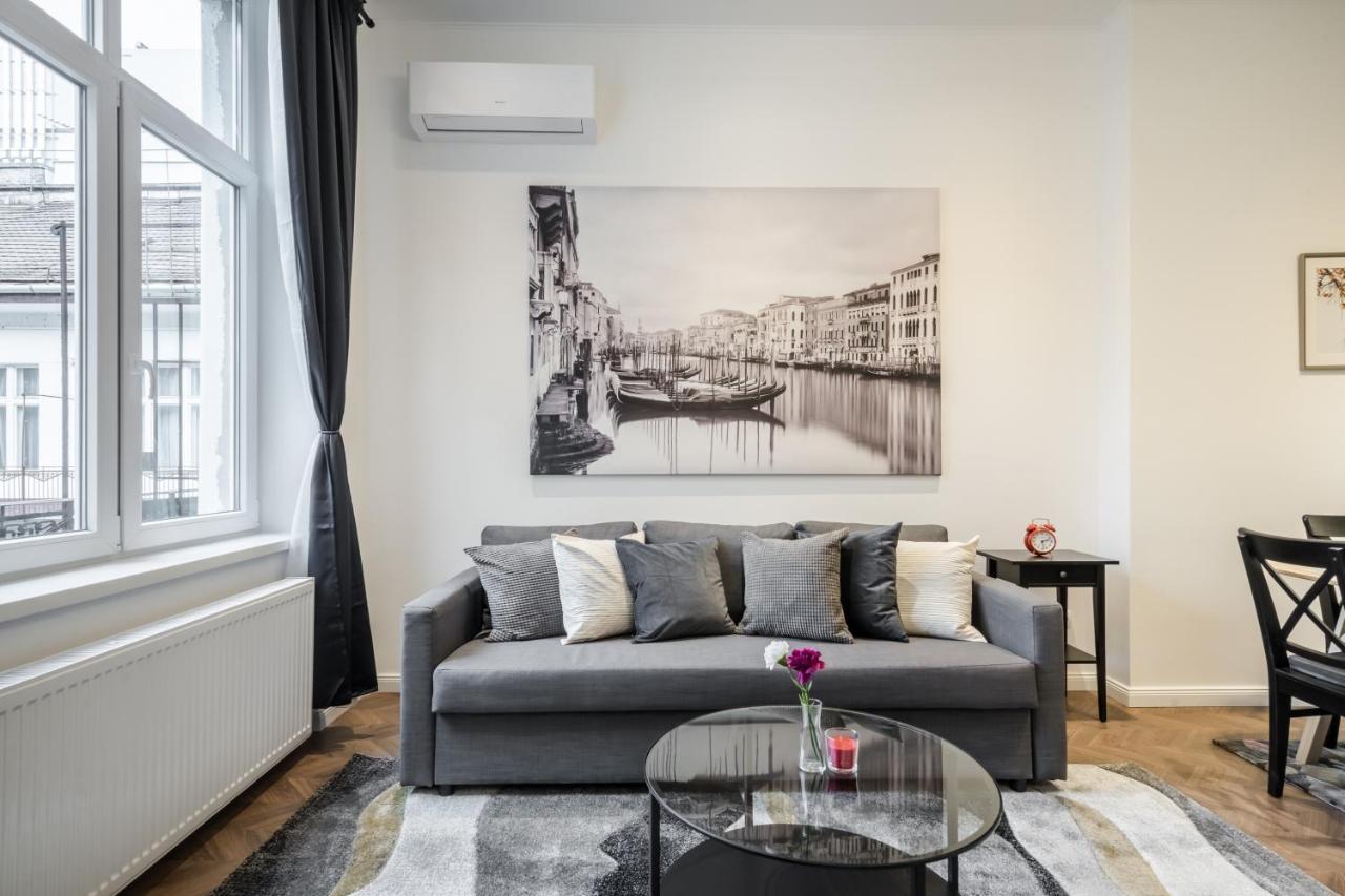 בודפשט Bpr Sirius Suite With A/C מראה חיצוני תמונה